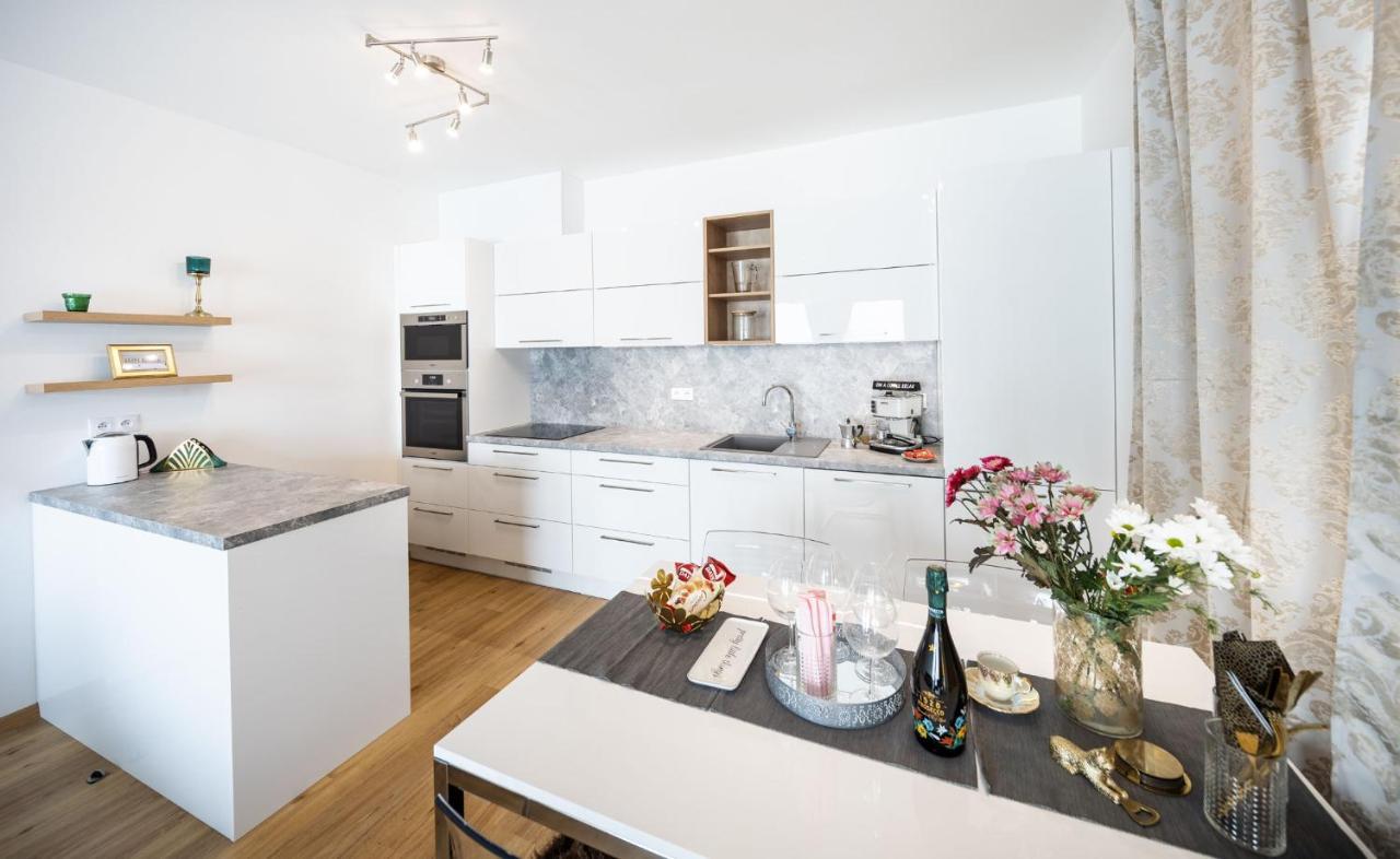 Silvie Apartments - Zlate Terasy Alamóc Kültér fotó